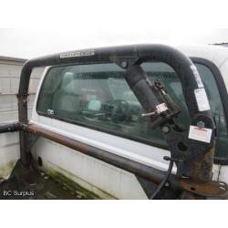 Q-1007: 2000 Ford F250 XL Pickup with Crane – 82728 kms