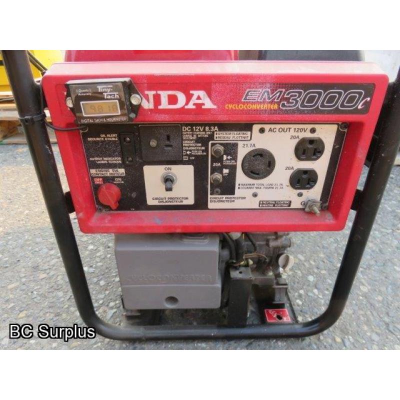Q-218: Honda EM3000c Portable Generator – 98 hrs