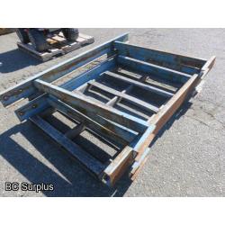 Q-259: Lumber or Steel Rack – Wall Mount – 3 Pieces