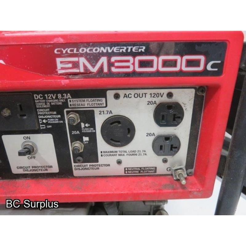 Q-555: Honda EM3000c Portable Gas Generator – 619 Hours