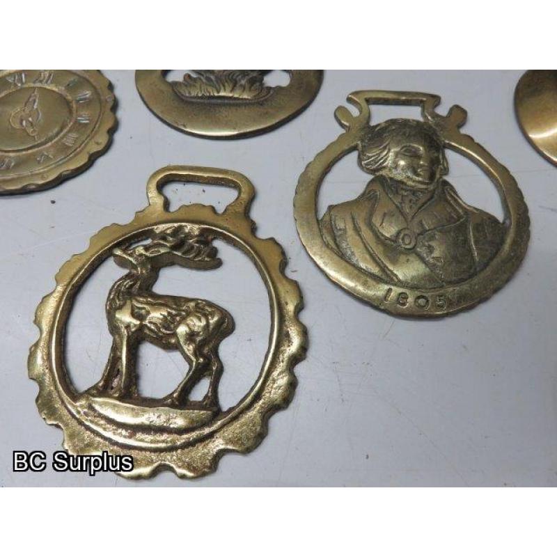 Q-593: Vintage Horse Brass – 12 Items