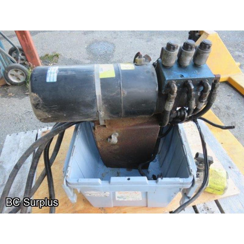 R-446: 12V Hydraulic Pump for RV Levelling Jacks