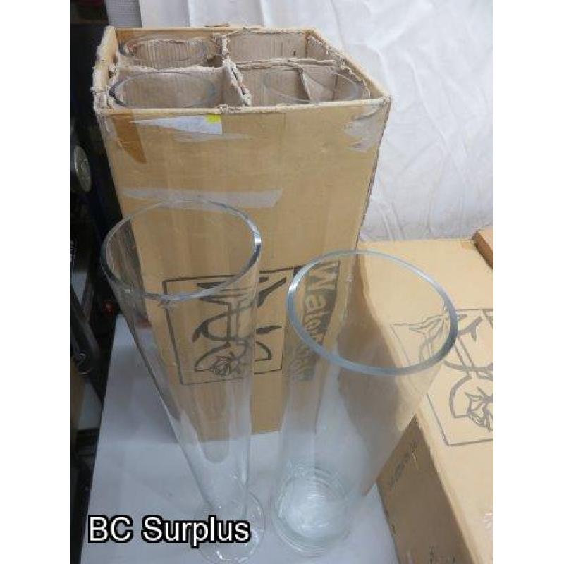 R-452: Tall Glass Vases – 1 Lot