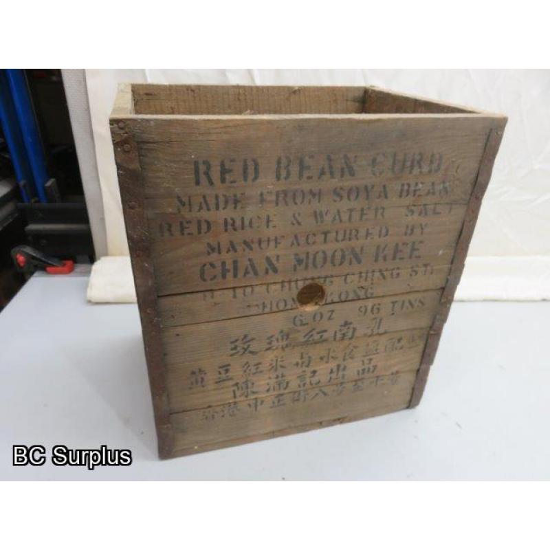R-509: Vintage Wooden Shipping Box – 1 Item