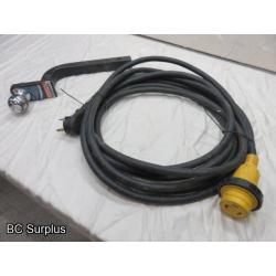 R-607: Heavy Duty Extension Cord & Trailer Hitch – 2 Items