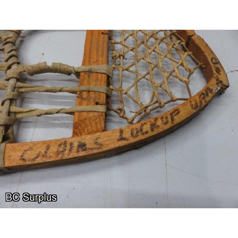 S-18: Vintage Wooden-Framed Snowshoes – 1 Pair