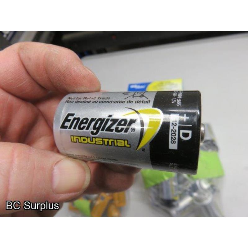 S-430: C & D-Sized Batteries; Paint Stick Markers – 1 Lot