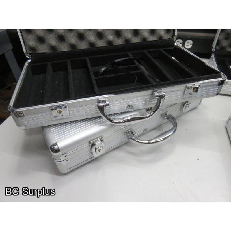 S-582: Aluminum Locking Travel Cases – Small – 5 Items