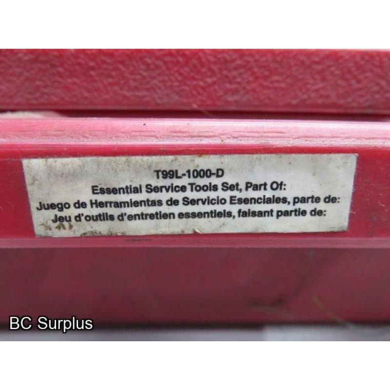 T-28: Ford Essential Service Tool Set – 1 Case
