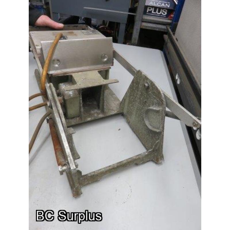 T-110: Vintage Anchor Lidder Heat Transfer Press