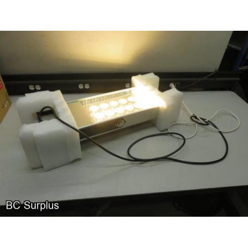 T-119: LED 20 Inch Warm White Spotlight – 120V – Boxed