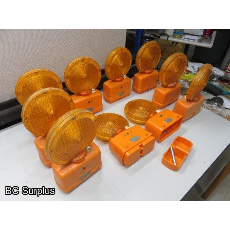 T-345: Dynalite LED Road Safety Flashers – 10 Items