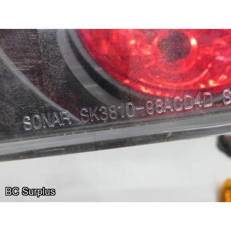 T-347: Automotive Lights – Brand Unknown – 1 Lot