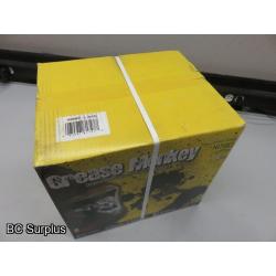 T-395: Grease Monkey HD 8 mil Disposable Nitrile Gloves – L