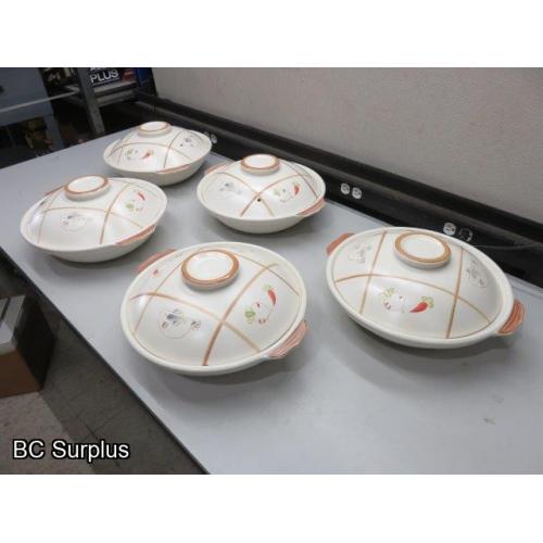 T-366: Covered Clay Baking Dishes – 5 Items