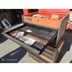 T-533: Snap-On 2-Section Rolling Tool Cabinet & Contents